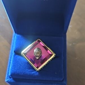Kurt GEIGER Gold-Tone Ring with Fuchsia Square Gem and Shell Accent